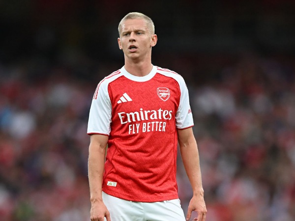 Mourinho Ajukan Tawaran untuk Zinchenko, Arsenal Turunkan Harga Jual