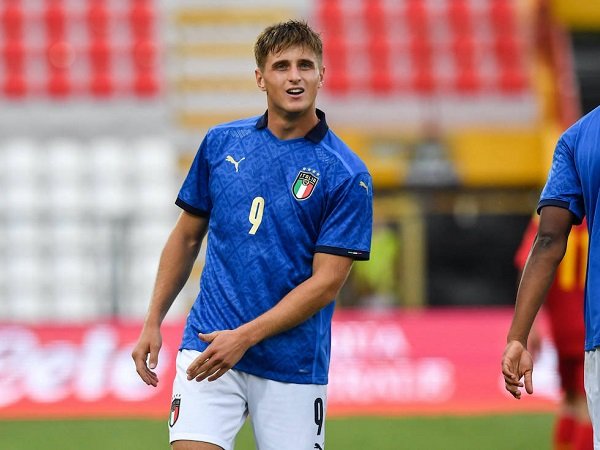 Lorenzo Colombo Sambut Tantangan Baru Bersama Genoa